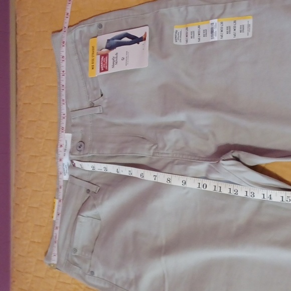 Signature by Levi Strauss mid rise straight leg jeans - Picture 8 of 11